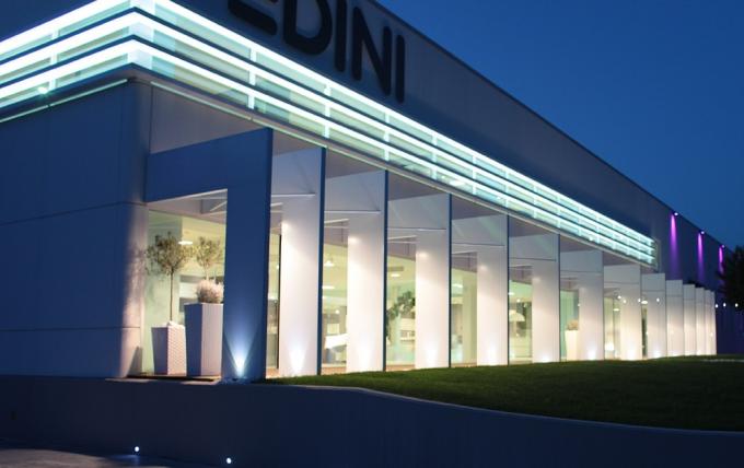 হালকা ওজন এসিপি এবং বিভিন্ন রঙ B1 FR বিল্ডিং এবং আচ্ছাদন জন্য PVDF লেপ অ্যালুমিনিয়াম কম্পোজিট প্যানেল হোটেল হাউস 20